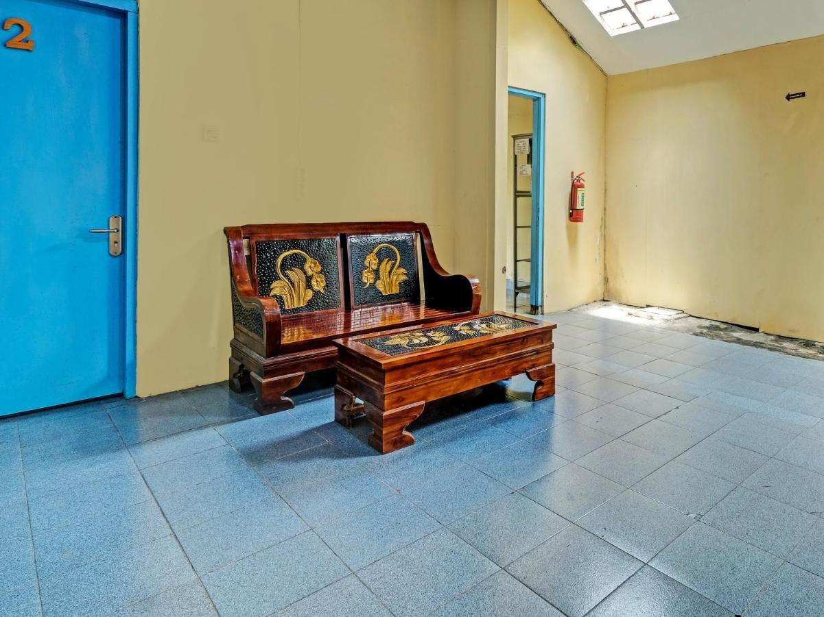 SPOT ON 2275 Omah Jm Hotel Beran Kidul Bagian luar foto