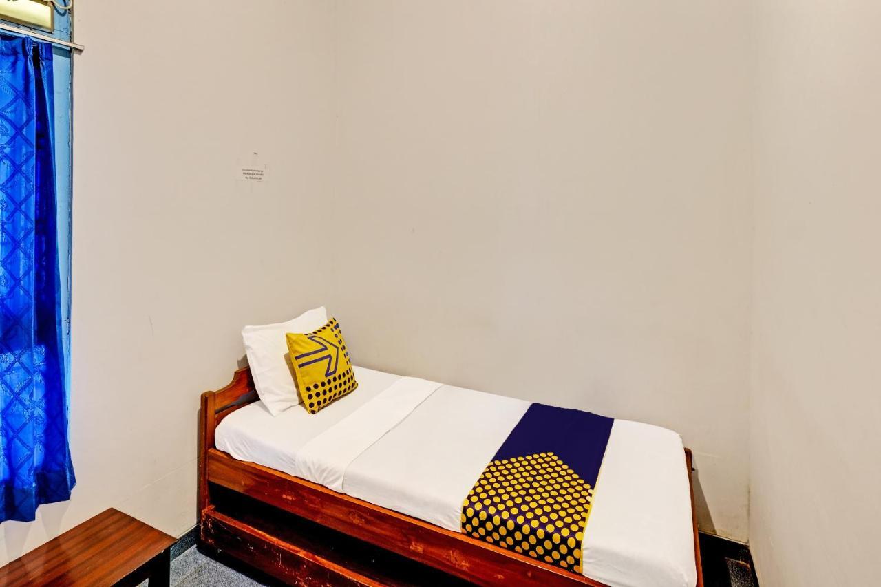 SPOT ON 2275 Omah Jm Hotel Beran Kidul Bagian luar foto